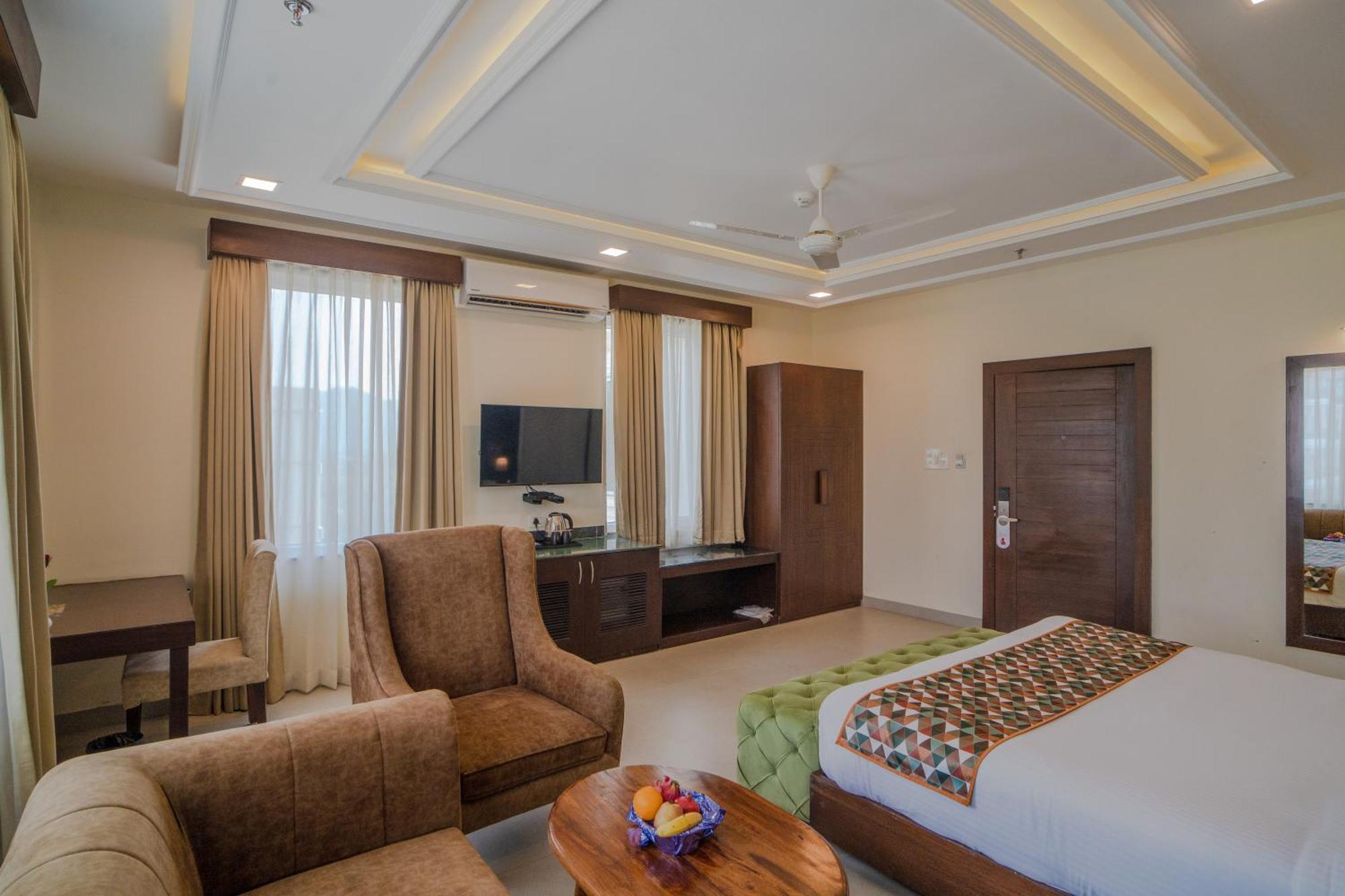 The Courtyard - Beyond Bar & Club Hotel Udaipur Bagian luar foto