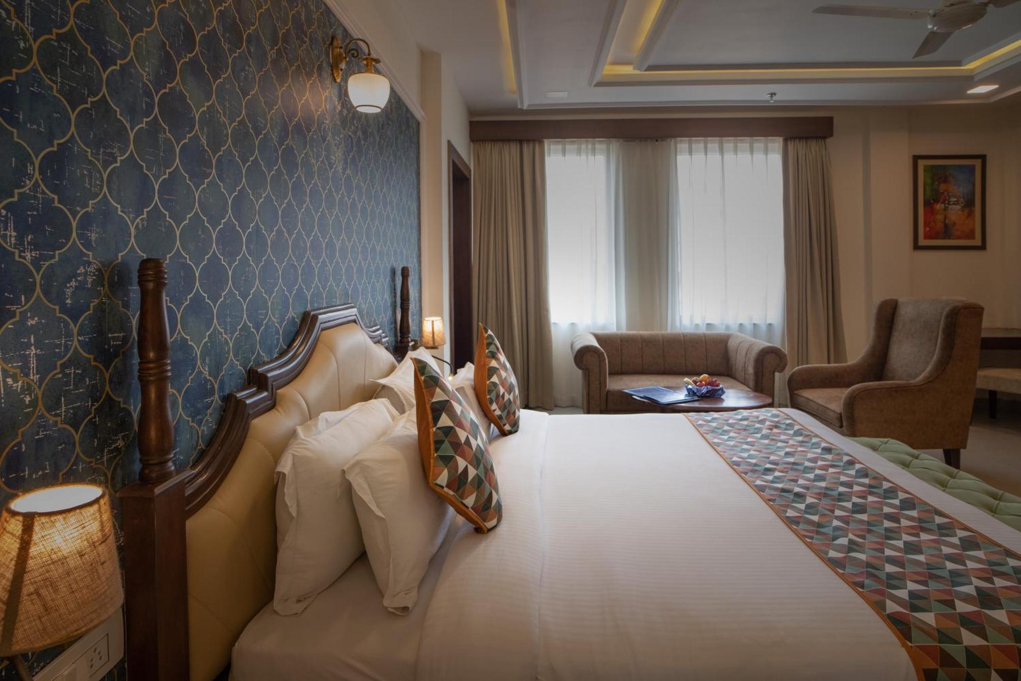 The Courtyard - Beyond Bar & Club Hotel Udaipur Bagian luar foto